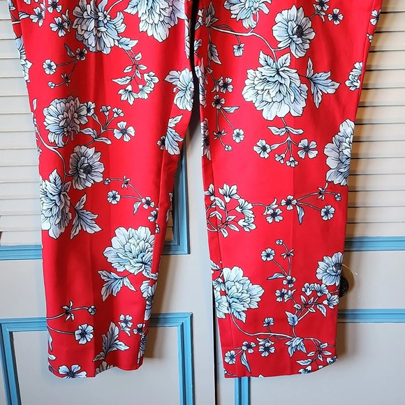 Roz & Ali Red Floral Pants - Picture 6 of 14